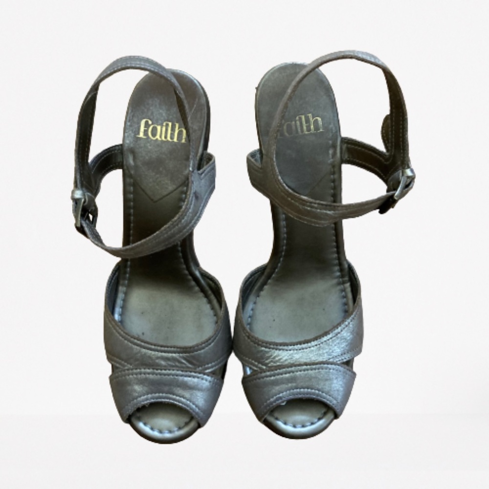 Faith Wooden Platform Metallic Leather Sandals 5/6